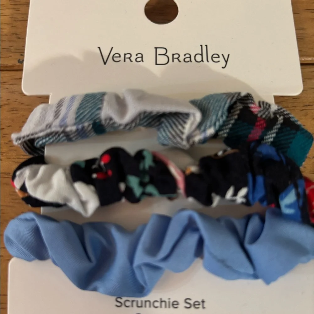 Vera Bradley Scrunchie Set of Three Blue Floral and Striped New